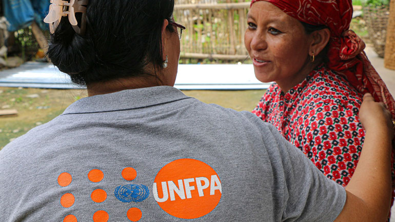 Η Βρετανία προγραμματίζει τη μείωση κατά 85% της βοήθειας προς το Ταμείο του ΟΗΕ για τον Πληθυσμό