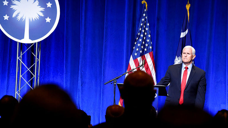 ΗΠΑ: Ο Μάικ Πενς έκανε την πρώτη του δημόσια εμφάνιση από τον Ιανουάριο ΗΠΑ: Ο Μάικ Πενς έκανε την πρώτη του δημόσια εμφάνιση από τον Ιανουάριο