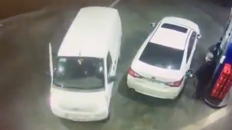 Προσπάθησαν να κλέψουν το αυτοκίνητό του