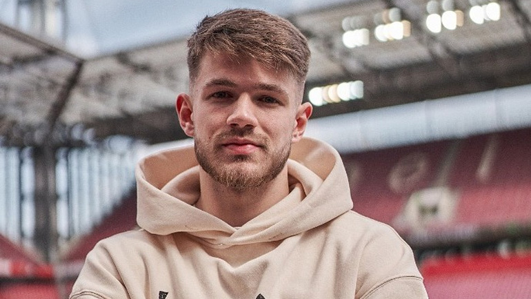 Επέκτεινε το συμβόλαιό του με την Κολωνία ο Τίλμαν