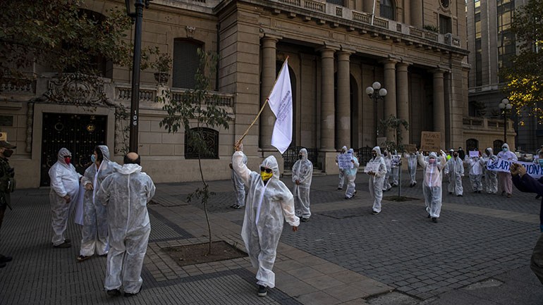 Χιλή: Σχεδόν 7.000 κρούσματα του νέου κορωνοϊού μέσα σε 24 ώρες