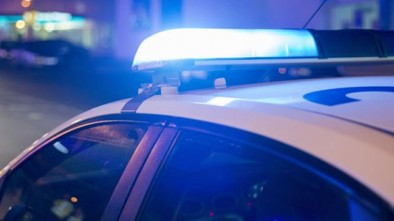 Κρήτη: Τρεις συλλήψεις σε υπαίθριο “πάρτι” και καφετέριες