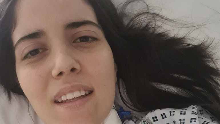 Θεσσαλονίκη: Η μάχη με μια σπάνια πάθηση και η μεγάλη νίκη 22χρονης από την Κύπρο