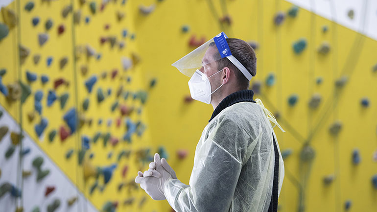 Η Ρωσία ανακοίνωσε 9.270 νέα κρούσματα κορωνοϊού και 392 θανάτους