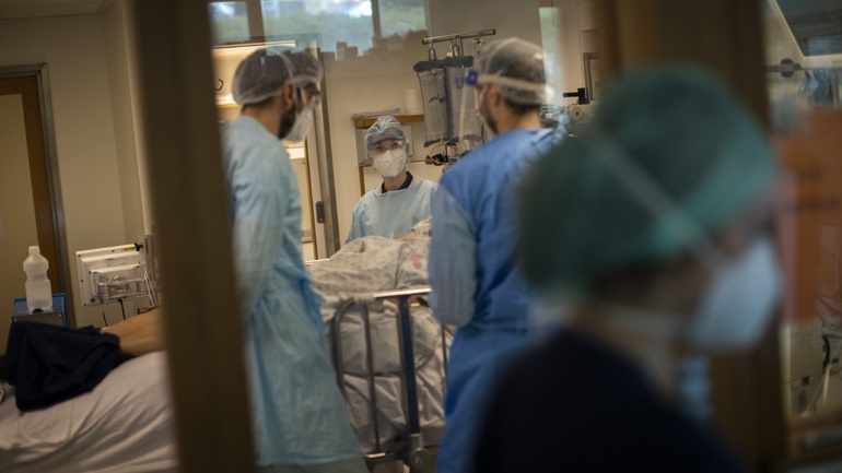 Βρετανία: 1.907 νέα κρούσματα, 7 νέοι θάνατοι