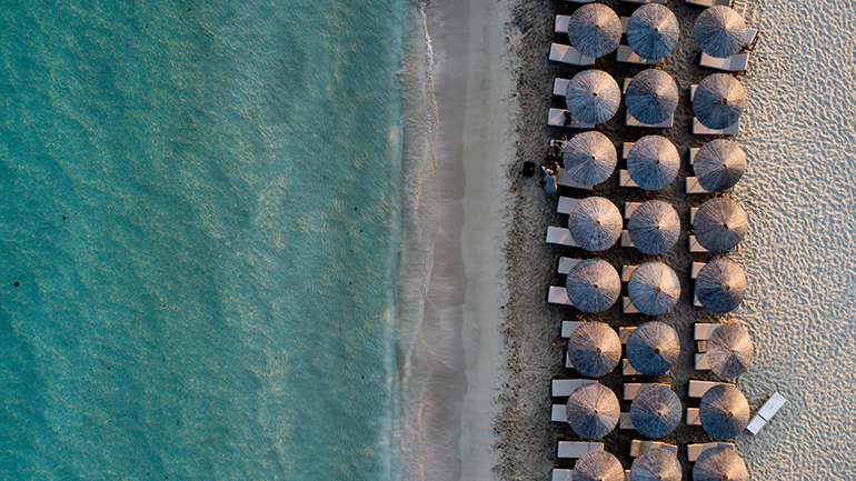 Η «μάχη» των Covid-free νησιών στη Μεσόγειο Η «μάχη» των Covid-free νησιών στη Μεσόγειο