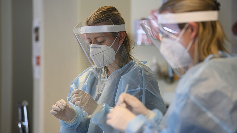 Γερμανία: Περισσότερα από 9.000 κρούσματα σε 24 ώρες – Κατέληξαν 84 ασθενείς με Covid-19