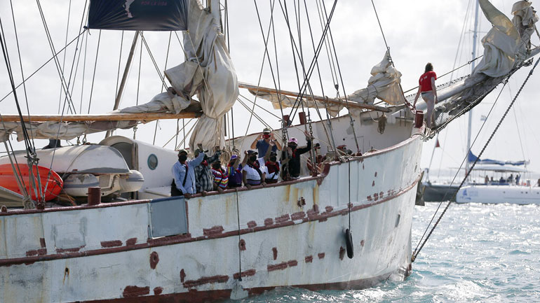 ΗΠΑ: Βυθίστηκε σκάφος με μετανάστες κοντά στα σύνορα με το Μεξικό – Τρεις νεκροί