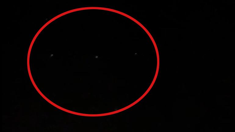 Εμφανίστηκαν στον ουρανό του Αιγαίου οι δορυφόροι της εταιρείας του Μασκ για το πολύ γρήγορο Ίντερνετ