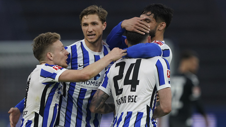 Καθοριστική νίκη… παραμονής για τη Χέρτα, 3-0 τη Φράιμπουργκ