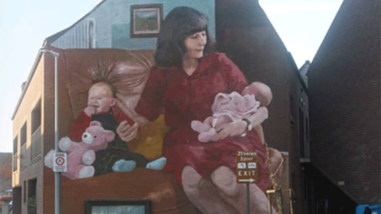 Στιγμιότυπα καθημερινότητας στις τοιχογραφίες του L’Ghacham