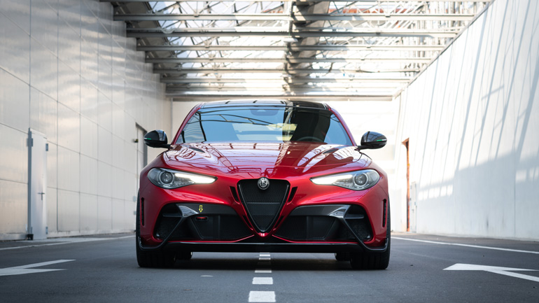 Πώς δημιουργήθηκε η υπέροχη Alfa Romeo Giulia; Πώς δημιουργήθηκε η υπέροχη Alfa Romeo Giulia;