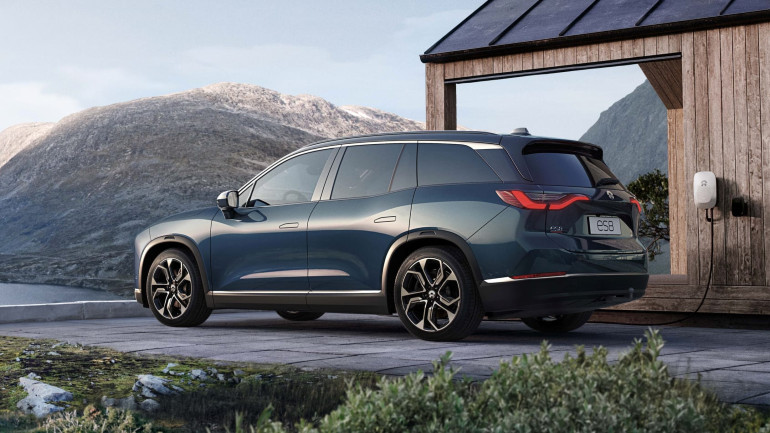 Το ES8 είναι ένα πολυτελές SUV με απόδοση 540 ίππους από τον ηλεκτροκινητήρα.