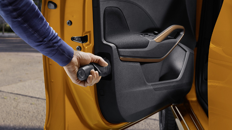 Το supermini που έχει θήκες ακόμη και για ομπρέλες