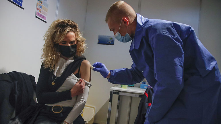 Αυστρία: Έχει εμβολιαστεί με την πρώτη δόση κατά της Covid-19 περισσότερο από το 1/3 των ηλικιών άνω των 16 ετών