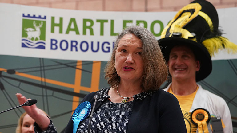 Μ. Βρετανία: Έπεσε το κάστρο των Εργατικών στο Χάρτλπουλ – Νίκη των Συντηρητικών μετά από 50 χρόνια Μ. Βρετανία: Έπεσε το κάστρο των Εργατικών στο Χάρτλπουλ – Νίκη των Συντηρητικών μετά από 50 χρόνια