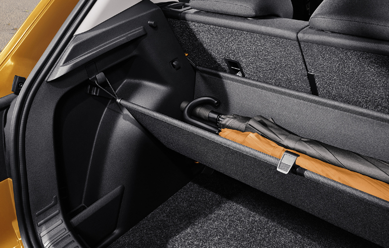 Ειδικός χώρος για ομπρέλες υπάρχει και στο πορτμπαγκάζ. 