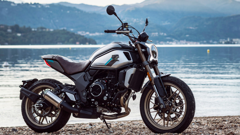 Σε τρεις εκδόσεις το CFMoto CL-X 700