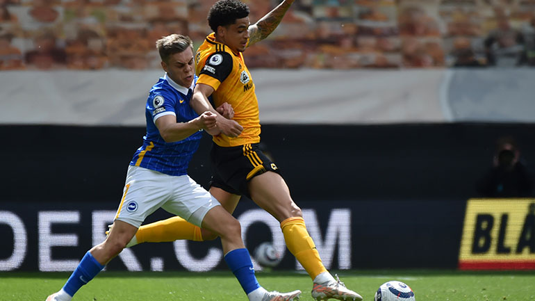 Με ανατροπή η Γουλβς, 2-1 τη Μπράιτον