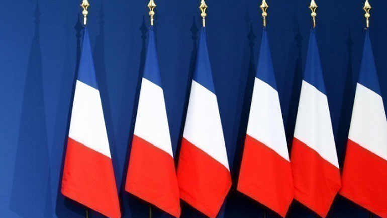 Άρθρο Γάλλων στρατιωτικών με θέμα την «επιβίωση της χώρας»