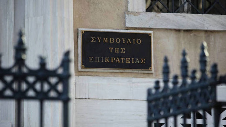 ΣτΕ: Αποζημίωση από το Δημόσιο για ενδεχόμενες παρενέργειες εμβολιασμού