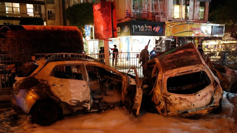 Ισραήλ: Μία νεκρή από τη «βροχή» ρουκετών που έπληξε το Τελ Αβίβ