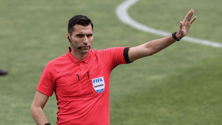 Super League: Ο Φωτιάς σφυρίζει το Ολυμπιακός-ΠΑΟΚ