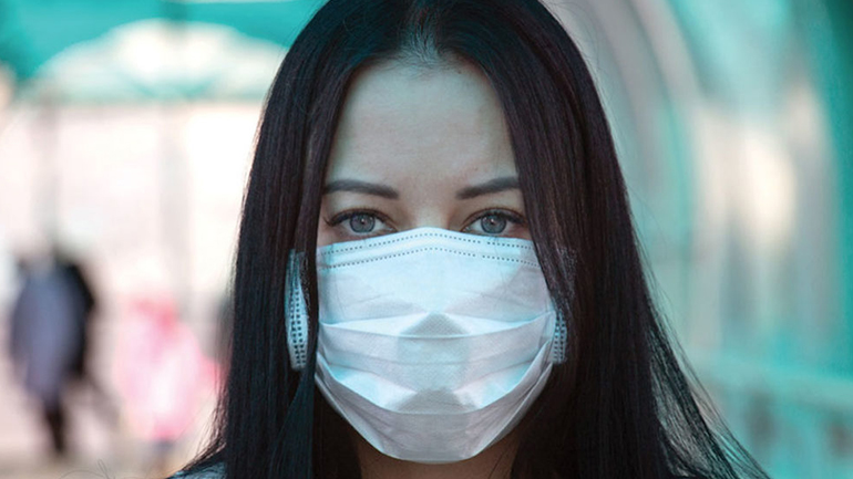 Η οικειότητα με σύντροφο που αναρρώνει από τον covid 19