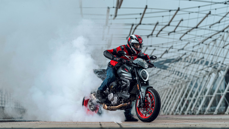 Το νέο Ducati Monster είναι το πιο εξελιγμένο τεχνολογικά που έχει φτιαχτεί μέχρι τώρα.