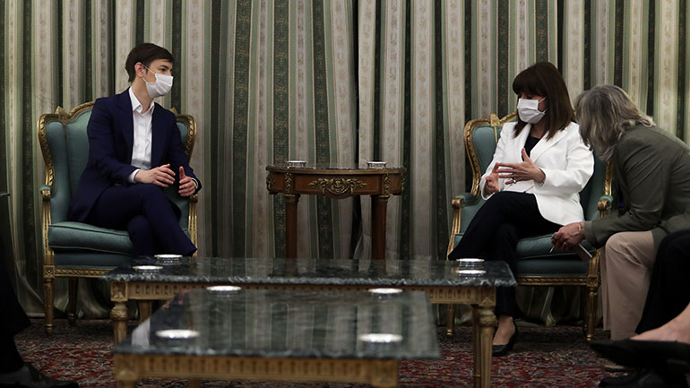 Συνάντηση της Κ. Σακελλαροπούλου με την πρωθυπουργό της Σερβίας