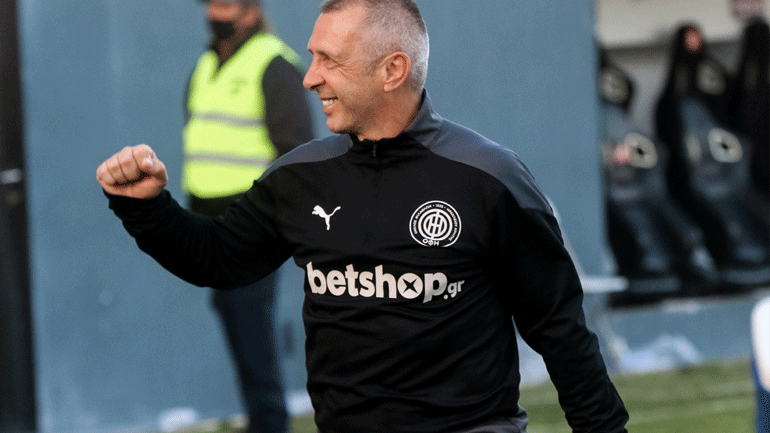 ΟΦΗ: Συνεχίζει με τον Νιόπλια στον πάγκο