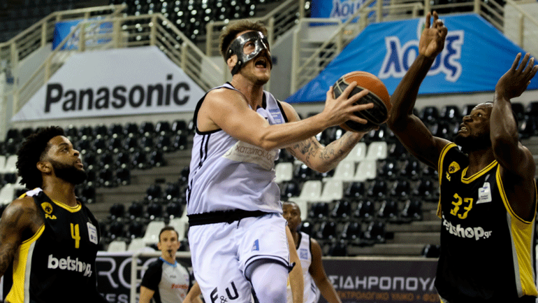 Ισοφάρισε σε 1-1 τη σειρά ο ΠΑΟΚ, 81-73 την ΑΕΚ
