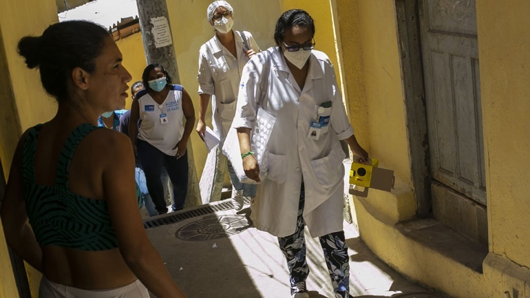 Κορωνοϊός: Ξεπέρασαν τους 430.000 οι νεκροί στη Βραζιλία