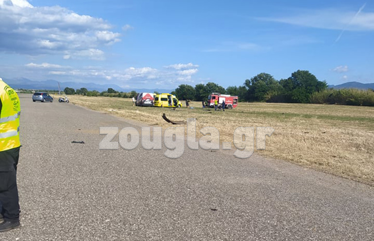 Πυροσβεστική κια ασθενοφόρο έφτασαν αμέσως στο σημείο αλλά δεν μπορούσαν να κάνουν τίποτα.