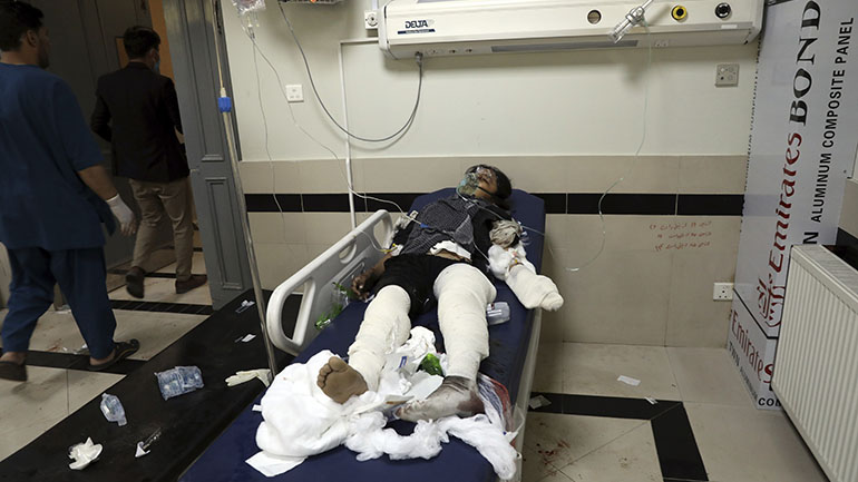 Αφγανιστάν: Έκρηξη σε τζαμί προαστίου της Καμπούλ με τουλάχιστον 12 νεκρούς Αφγανιστάν: Έκρηξη σε τζαμί προαστίου της Καμπούλ με τουλάχιστον 12 νεκρούς