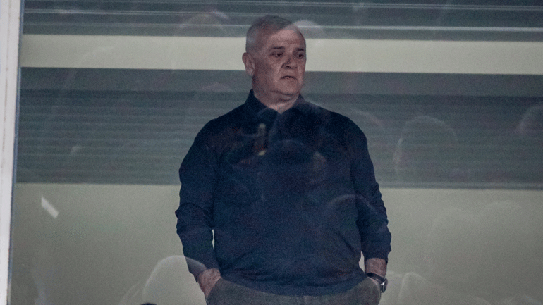 ΑΕΚ: Στα Σπάτα ο Μελισσανίδης, τα είπε και με τον Χιμένεθ