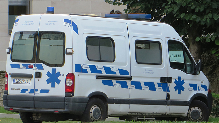 Γαλλία: Μια 17χρονη σκοτώθηκε από χτυπήματα με μαχαίρι – Ο ανήλικος φερόμενος ως δράστης διαφεύγει