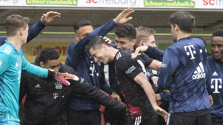 Ο Λεβαντόφσκι έφτασε τα 40 γκολ και ισοφάρισε το μυθικό ρεκόρ του Γκερντ Μίλερ!