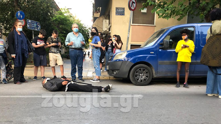 Νεαρός άνδρας χωρίς τις αισθήσεις του στο Παγκράτι