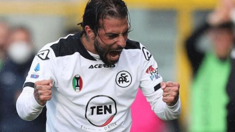 Η Σπέτσια παρέμεινε στη Serie A και θα αγοράσει τον Βέρντε από την ΑΕΚ