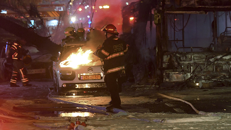 Ισραήλ: Ένας νεκρός κοντά στο Τελ Αβίβ από ρίψη ρουκέτας Ισραήλ: Ένας νεκρός κοντά στο Τελ Αβίβ από ρίψη ρουκέτας