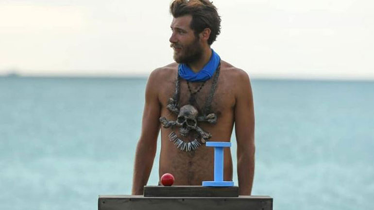 Ο Νίκος Μπάρτζης αποχωρεί από το Survivor