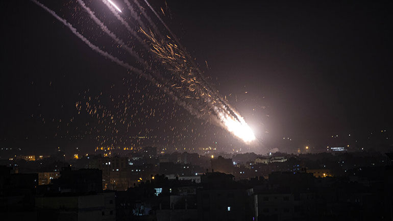 Καταιγισμός πληγμάτων του Ισραήλ στη Λωρίδα της Γάζας Καταιγισμός πληγμάτων του Ισραήλ στη Λωρίδα της Γάζας