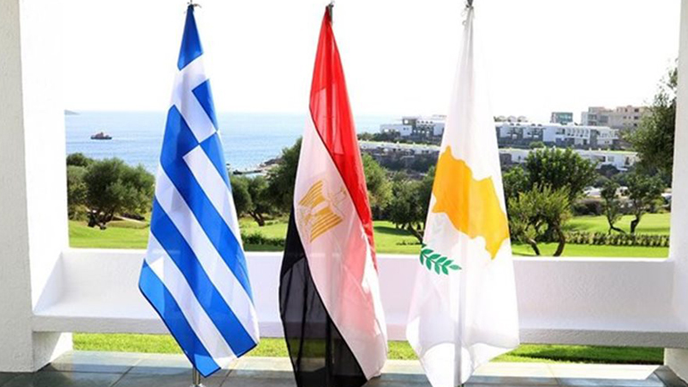 Τριμερής συνάντηση υπουργών Άμυνας Κύπρου-Ελλάδας-Αιγύπτου, αύριο, στη Λευκωσία