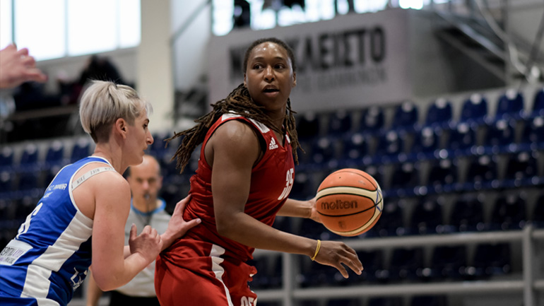 Καταγγελία από την Τζόρι Ντέιβις: «Φίλος του Παναθηναϊκού μου πρόσφερε 500 ευρώ για να μην σκοράρω στο ντέρμπι»