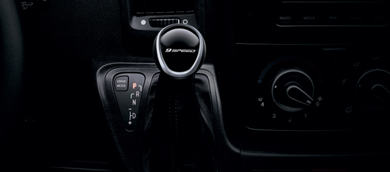 Ολοκαίνουριο 9άρι αυτόματο κιβώτιο.