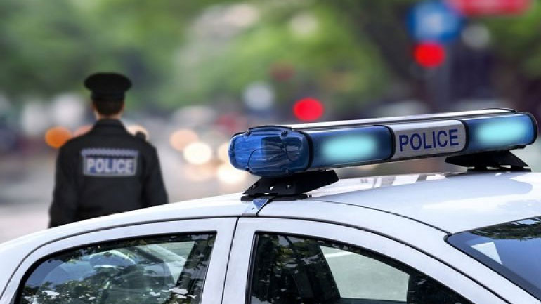 Θύμα διάρρηξης γνωστός ποδοσφαιριστής στην Κηφισιά – Έκλεψαν χρήματα και κοσμήματα Θύμα διάρρηξης γνωστός ποδοσφαιριστής στην Κηφισιά – Έκλεψαν χρήματα και κοσμήματα