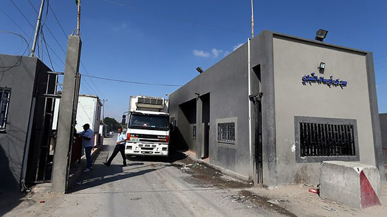 Ισραήλ: Έκλεισε το πέρασμα Κερέμ Σαλόμ έπειτα από την εκτόξευση οβίδων Ισραήλ: Έκλεισε το πέρασμα Κερέμ Σαλόμ έπειτα από την εκτόξευση οβίδων