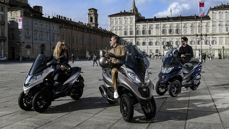 Το Piaggio MP3 παρουσιάστηκε στην έκδοση 400 HPE με Euro5 κινητήρα