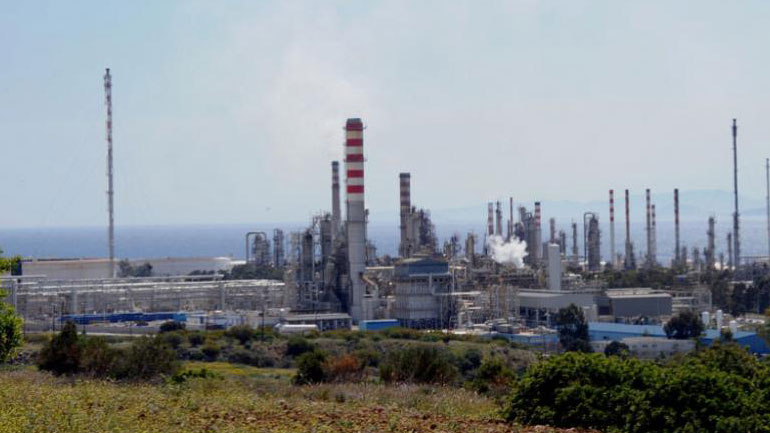 Πυρκαγιά σε μονάδα διυλιστηρίων της Motor Oil Πυρκαγιά σε μονάδα διυλιστηρίων της Motor Oil